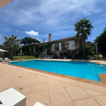 Exceptionnelle Propriete Luxe, Elegante Et Chaleureuse Villa Nice